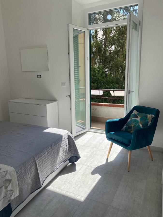 Garden House Apartments In נאפולי מראה חיצוני תמונה