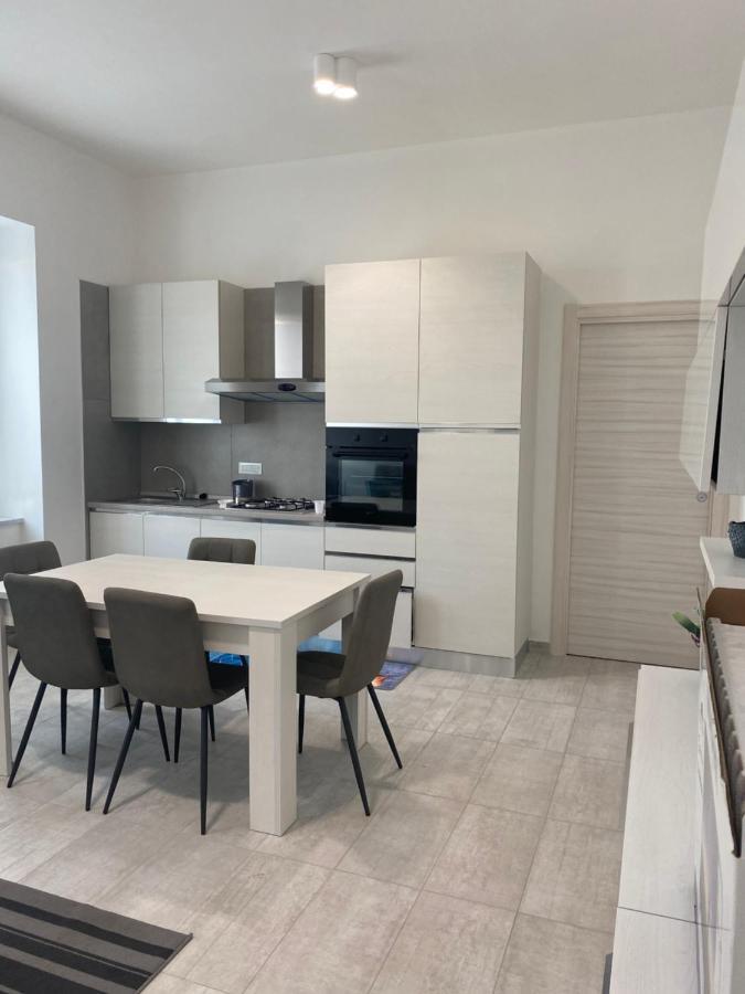 Garden House Apartments In נאפולי מראה חיצוני תמונה
