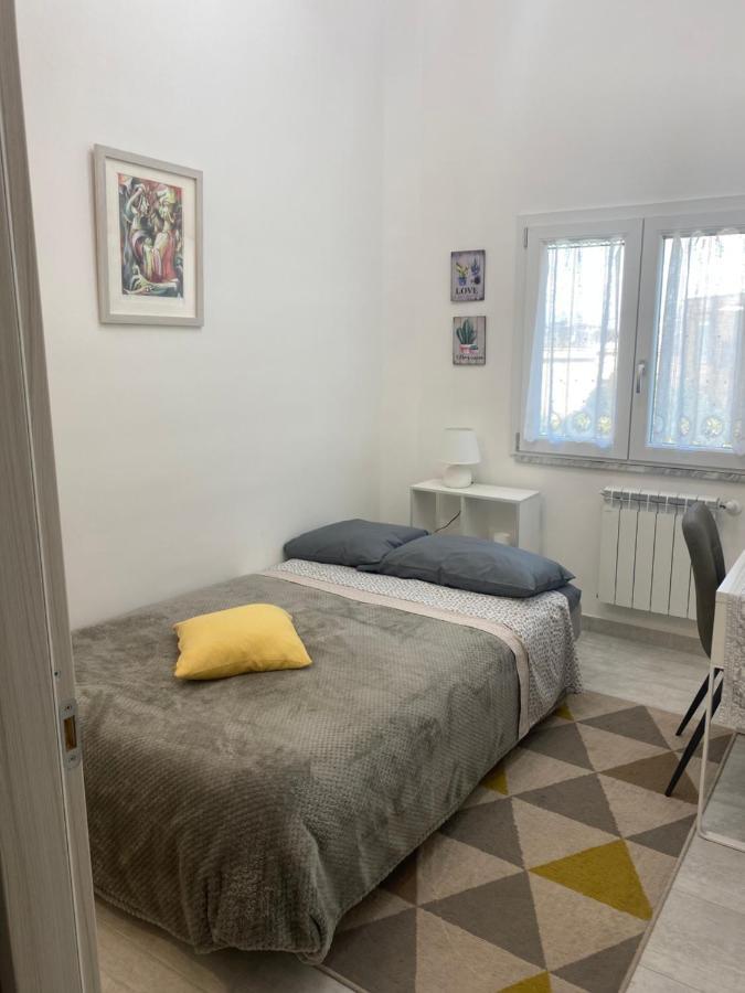 Garden House Apartments In נאפולי מראה חיצוני תמונה