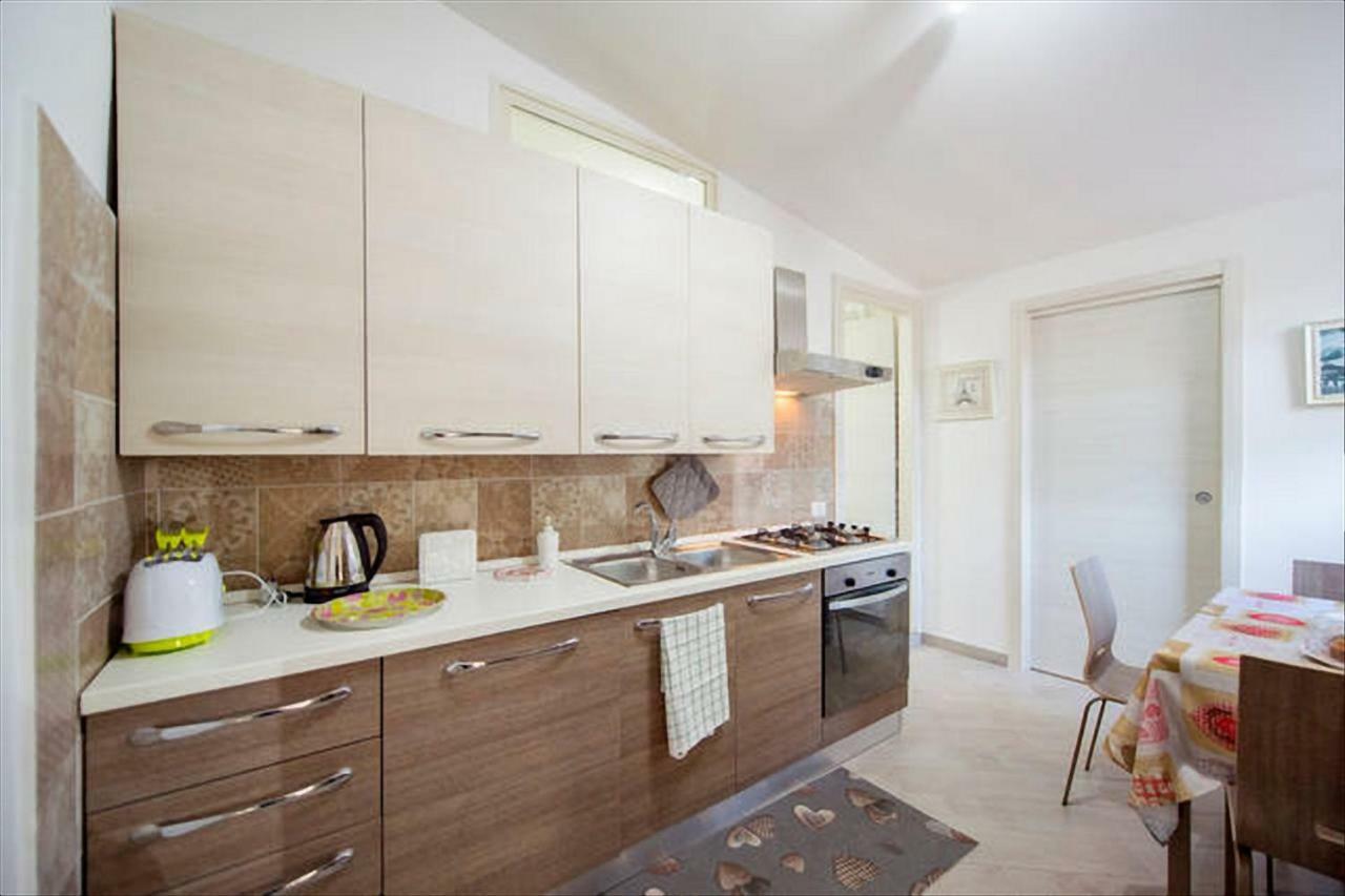 Garden House Apartments In נאפולי מראה חיצוני תמונה