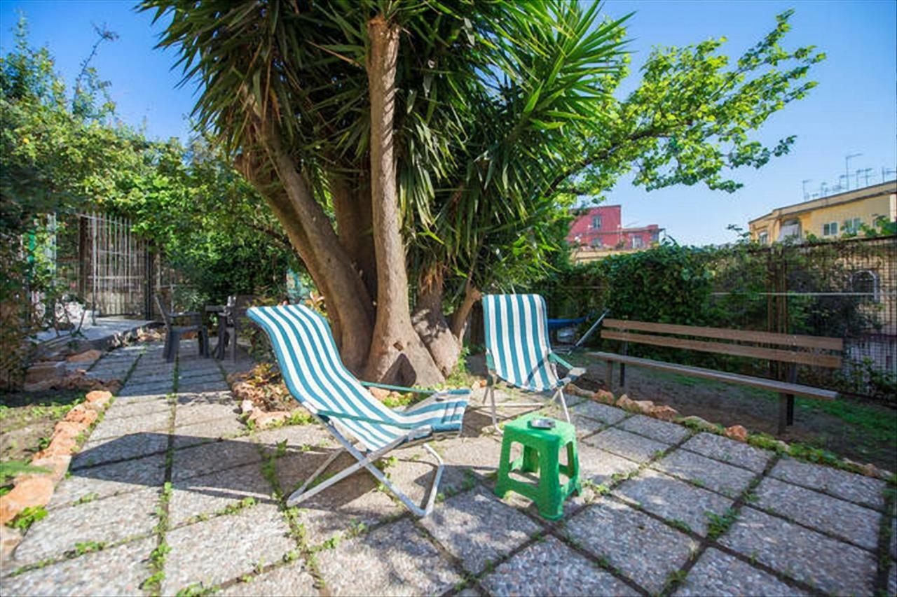 Garden House Apartments In נאפולי מראה חיצוני תמונה